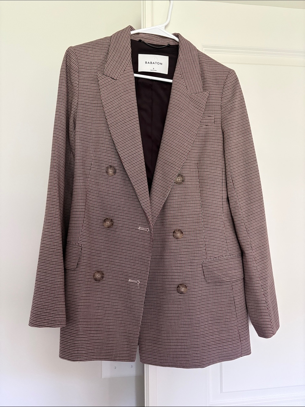 Babaton Houndstooth Double-Breasted Blazer - Brown/Tan